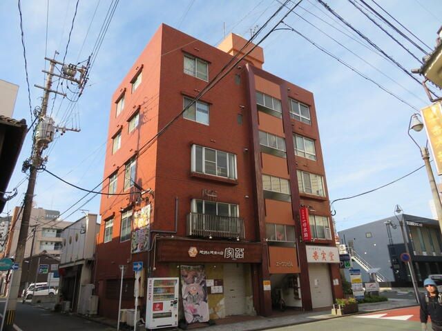 【門司区・門司港駅徒歩10分】JR鹿児島本線　門司港中心街の路面店・出光美術館駅徒歩5分・飲食店可・オープンキッチン・角部屋・6.60万円
